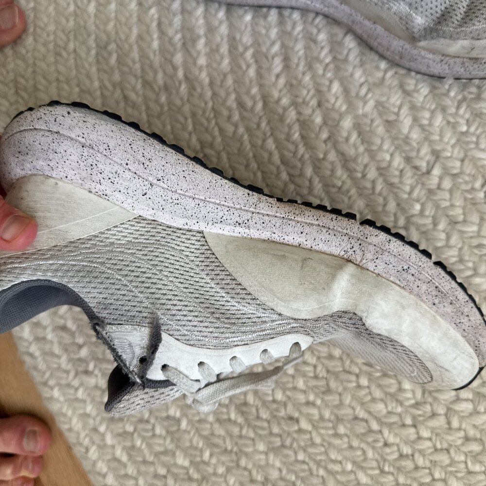 Bahe Recharge Grounded Running Shoe US 10 Frost - Picture 8 of 8